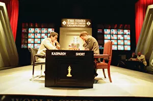 Images Dated 7th September 1993: Garry Kasparov and Nigel Short sitting to play their first Chess match this afternoon at