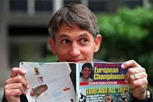 Images Dated 22nd May 1996: Gary Lineker TV presenter promoting his own guide to Euro96 called Gary Linekers European