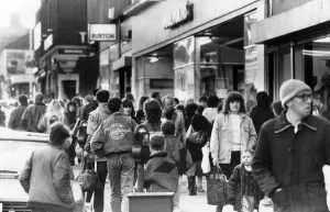December Gallery: 5 Dec 1988 Collection