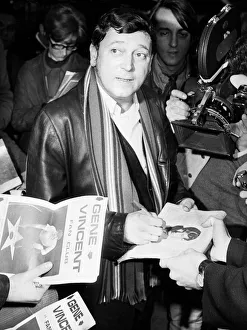 Gene Vincent American Fifties Sixties pop singer 1969 arrives at Heathrow Airport Gene Vincent American Fifties Sixties pop singer 1969 arrives at Heathrow Airport