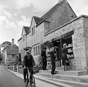 General scenes in Fifield, a village in Oxfordshire. 1957 General scenes in Fifield, a village in Oxfordshire. 1957