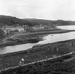 General scenes of Lochinver cemetery. Lochinver is a village on the coast in the Assynt General scenes of Lochinver cemetery. Lochinver is a village on the coast in the Assynt