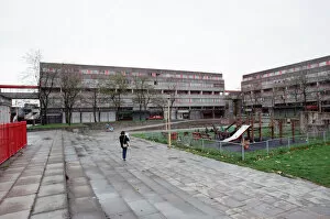 Images Dated 20th November 1988: General views of Ferrier housing estate in Kidbrooke, Greenwich, south London