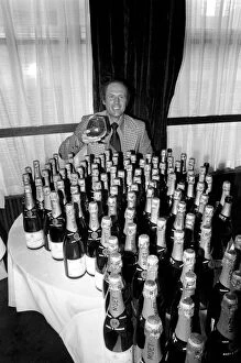 Geoff Boycott tonight was at The Victoria Sporting Club to collect 100 bottles of