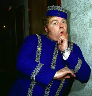Geoffrey Hughes in pantomime role October 1984