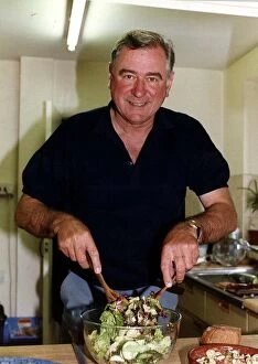 George Baker actor preparing salad in his kitchen dbase A©Mirrorpix