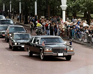 Images Dated 18th January 1991: George Bush USA President In His Presidential Car In London January 1991