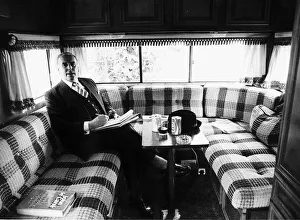 George Cole actor in Minder takes a break from filming August 1983 George Cole actor in Minder takes a break from filming August 1983