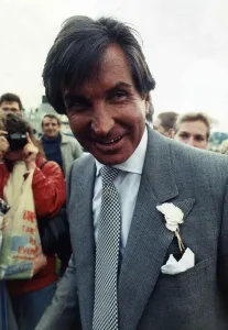 Images Dated 10th July 1989: George Hamilton American actor - July 1989 Dbase A©Mirrorpix