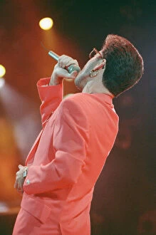 Images Dated 20th April 1992: George Michael performs Somebody to Love at The Freddie Mercury Tribute concert at