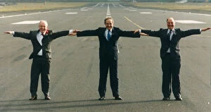 Images Dated 1st February 1992: George Younger on the runway at Pretwick Airport near Glasgow with Bill Miller (left