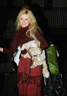 Images Dated 4th November 1999: Geri Halliwell singer November 1999 with her dog Harry arrives at the house of