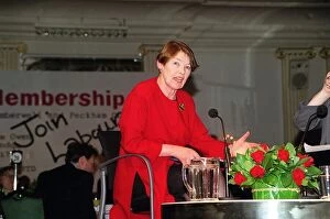 Images Dated 28th May 1998: Glenda Jackson at the Grosvenor Hotel where she was meeting prospective members of