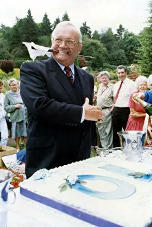 Images Dated 5th September 1991: Former Goon Sir Harry Secombe celebrates his 70th birthday (Sept 8th