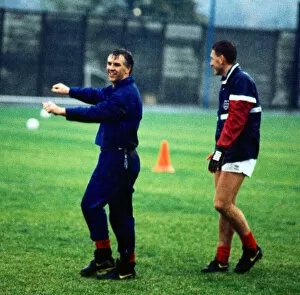 Images Dated 1st October 1987: Graham Roberts & Terry Butcher training October 1987