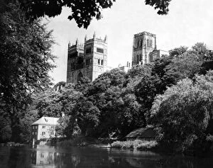 Core13 Gallery: The grandeur of Durham Cathedral on the banks of the River Wear 8 December 1961
