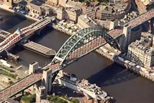 Images Dated 15th September 1991: The Great North Run 15 September 1991 - The running masses pour over the Tyne Bridge