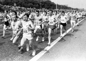 Images Dated 18th June 1989: The Great North Run, 18 June, 1989 18 / 06 / 89