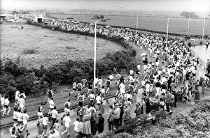 The Great North Run 27 June 1982 - The long and winding trail of runners at White Mare The Great North Run 27 June 1982 - The long and winding trail of runners at White Mare