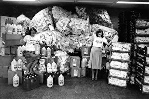 The Great North Run 27 June 1982 - pictured with the Liptons and Presto £20 The Great North Run 27 June 1982 - pictured with the Liptons and Presto £20
