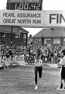 Images Dated 8th June 1986: The Great North Run 8 June 1986 - Winner Mike Musyoki