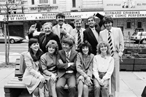 Images Dated 8th May 1983: A group of top actors and actresses have grouped together with Ray Cooney at