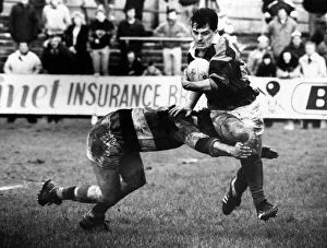 Images Dated 5th February 1990: Gwilym Wilkins of Aberavon breaking through the Pontypool defence. Circa 1990