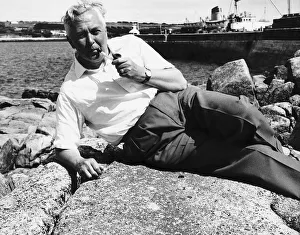 00155 Gallery: Harold Wilson MP on holiday in the Scilly Islands 1963