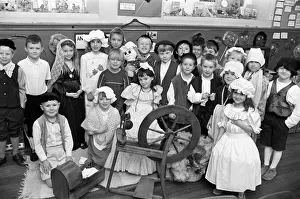 Images Dated 28th November 1991: Helme CE School steps back to Tudor times. 28th November 1991