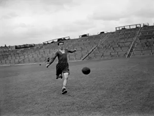 Hepplewhite, footballer for Huddesfield August 1950 025532/3 Hepplewhite, footballer for Huddesfield August 1950 025532/3