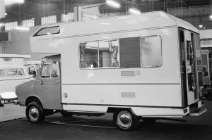 Highwayman Motor Caravan. 12th November 1976. *** Local Caption *** watscan watscan Highwayman Motor Caravan. 12th November 1976. *** Local Caption *** watscan watscan