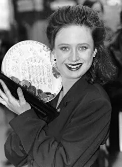 Hilary Crowson actress - December 1989