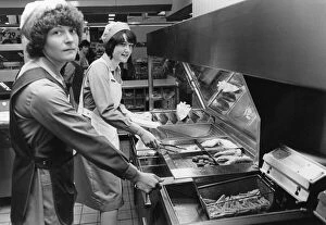 Images Dated 29th May 1982: Hill Street Centre, Middlesbrough, 29th May 1982. Behind the scenes in mall restaurant
