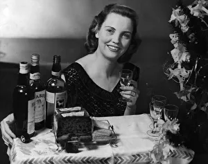 00150 Gallery: Hogmanay celebrations whisky shortbread black bun cake circa 1949