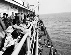 Holiday crowds in Southend, Essex. 23rd April 1957 Holiday crowds in Southend, Essex. 23rd April 1957