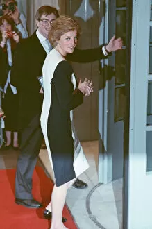 Images Dated 1st August 1988: HRH Princess Diana, The Princess of Wales, attends The Best of British Youth Awards at