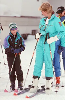 Images Dated 1st April 1993: HRH The Princess of Wales, Princess Diana, enjoys a ski holiday in Lech, Austria