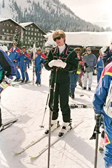 Images Dated 30th March 1992: HRH The Princess of Wales, Princess Diana, on her skiing holiday at The Austrian Ski