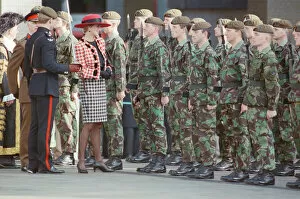 Images Dated 16th October 1992: HRH The Princess of Wales, Princess Diana, visits Portsmouth to receive The Freedom of