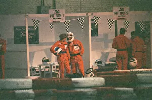 Images Dated 10th September 1992: HRH The Princess of Wales, Princess Diana, enjoys go-kart racing as she leads Team One