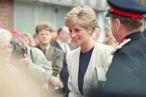 Images Dated 16th July 1991: HRH The Princess of Wales, Princess Diana, on a walkabout in Sheffield and Rotherham