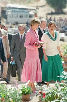 Images Dated 4th March 1993: HRH The Princess of Wales, Princess Diana, in Nepal. The Princess visited