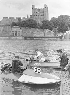 Hydroplane Racing Rochester Rochester Castle in Background Hydroplane Racing Rochester Rochester Castle in Background