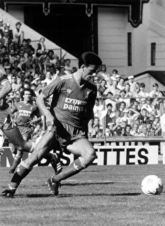 Images Dated 27th August 1986: Ian Rush Football player Aug 1986 Everton v Liverpool at Goodison Park
