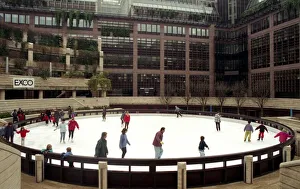 ICE SKATING AT BROADGATE IN LONDON 01/01/1994 ICE SKATING AT BROADGATE IN LONDON 01/01/1994
