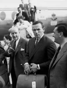 Ingemar Johansson 1959 World Heavyweight boxing champion at Manchester Airport Ingemar Johansson 1959 World Heavyweight boxing champion at Manchester Airport