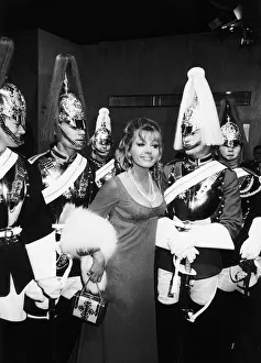 Ingrid Pitt surrounded by a group of Household Cavalry - July 1970 Dbase MSI Ingrid Pitt surrounded by a group of Household Cavalry - July 1970 Dbase MSI