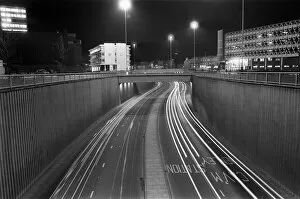 Images Dated 10th January 1975: The Inner Distribution Road or IDR at night. Reading, Berkshire. 10th January 1975
