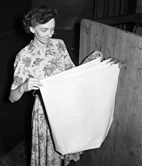01159 Gallery: Inventors have the chance of showing their inventions to a board of judges who are