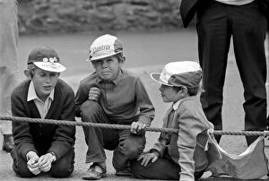 Images Dated 6th June 1971: I.O.M. TT Races. Three young racing fans wait for the start 750cc Production Race